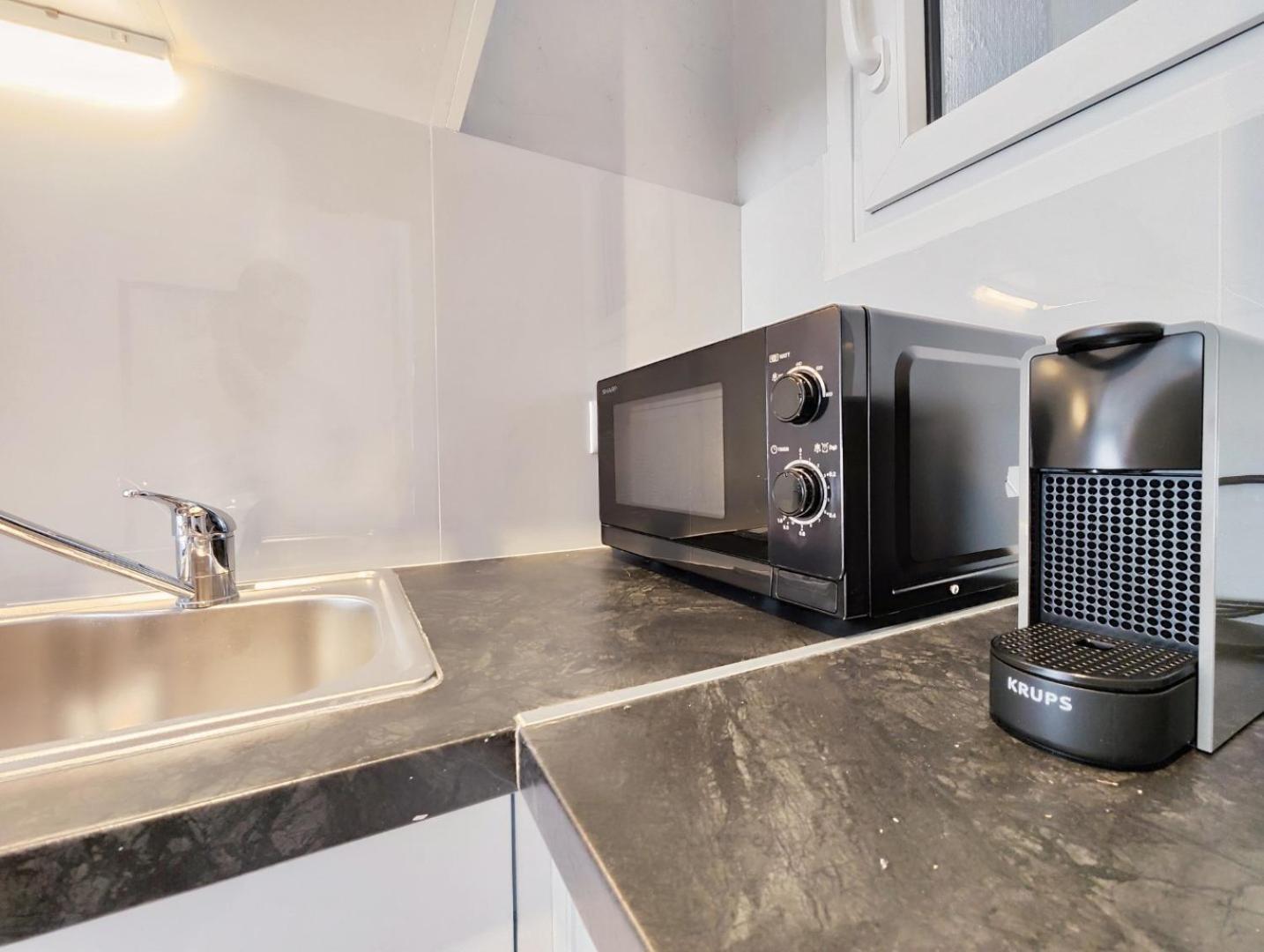 Zea Apartments Pireus Pokoj fotografie